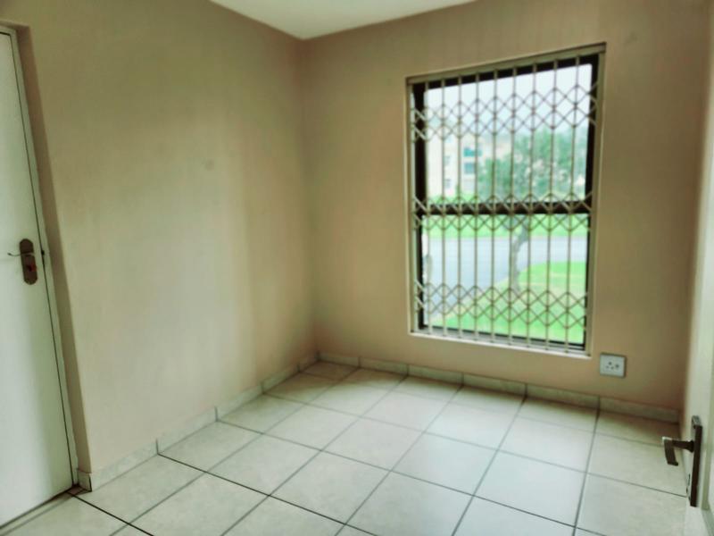 To Let 2 Bedroom Property for Rent in Greenway Western Cape